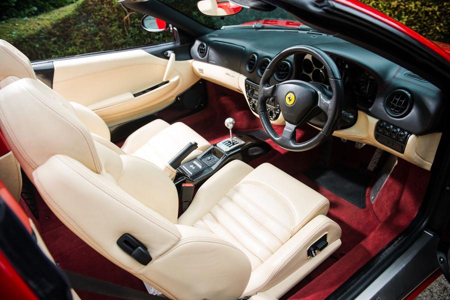  Ferrari 360 Spider 2000 года  (UK) (фото 2 из 7)